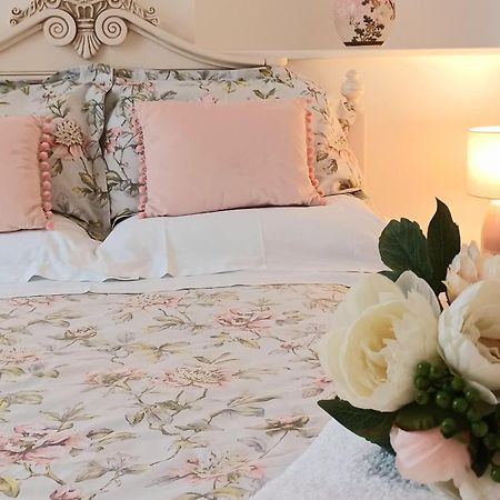 Serendipity Cottage Castleton  Екстериор снимка